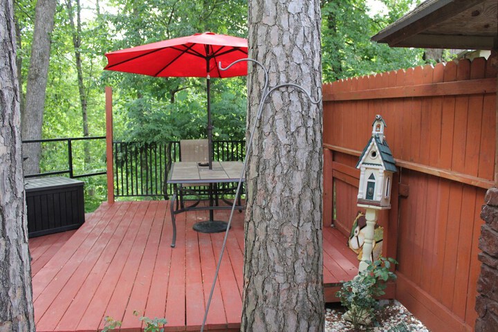 Property Grounds 194 of 219
