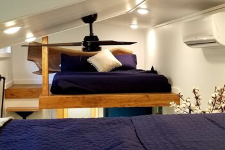 Room 168 of 204