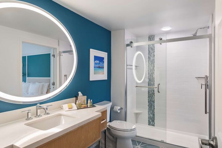 Bathroom shower