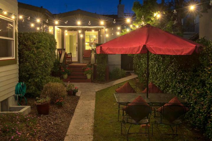 Hotel Exterior 14 of 23