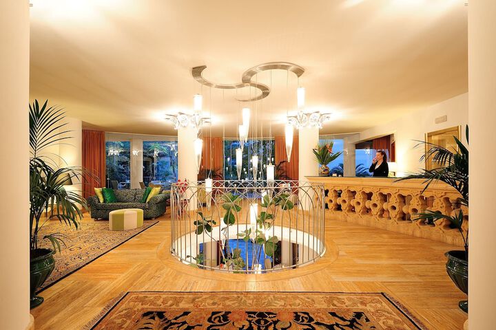 Hotel Interior 2 of 249