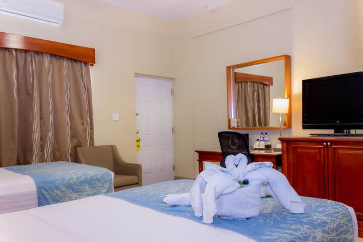 Room 16 of 139