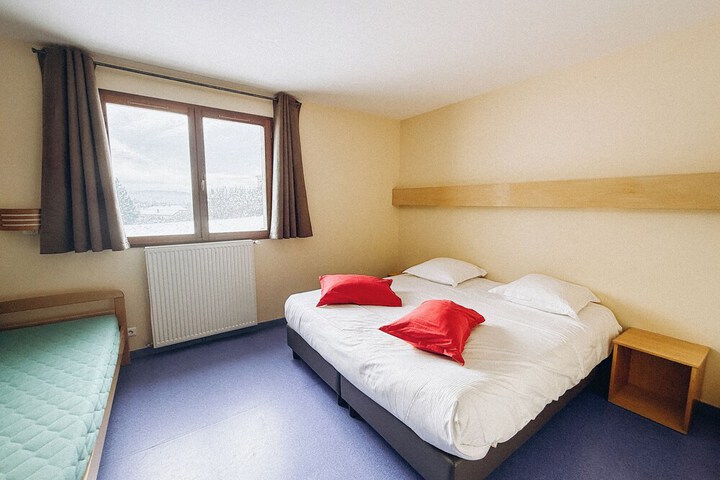 Room 46 of 115