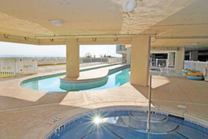 Pool 38 of 46