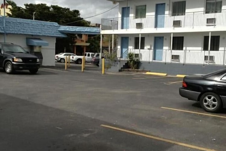 Hotel 11 of 11