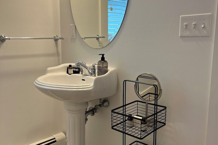 Room 57 of 297