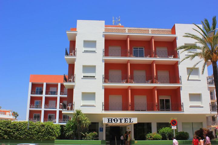 Hotel 73 of 73