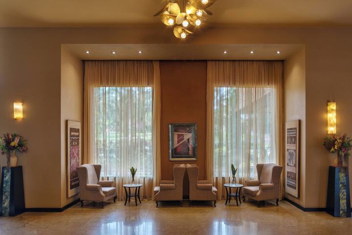 Hotel Lobby