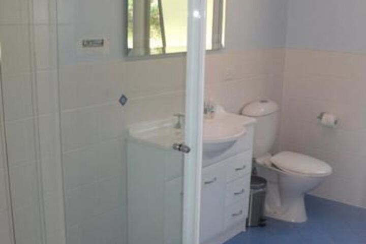 Room 6 of 15