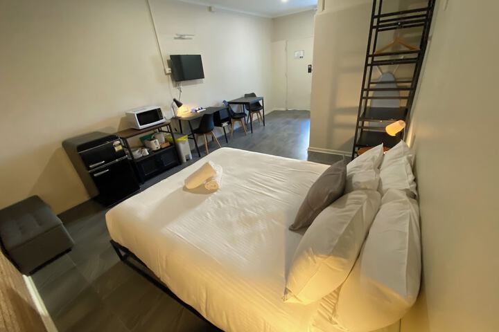 Room 26 of 63
