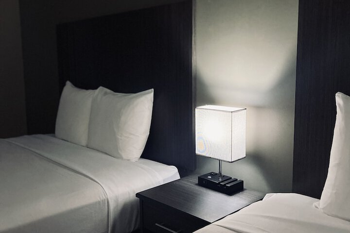 Room 13 of 50