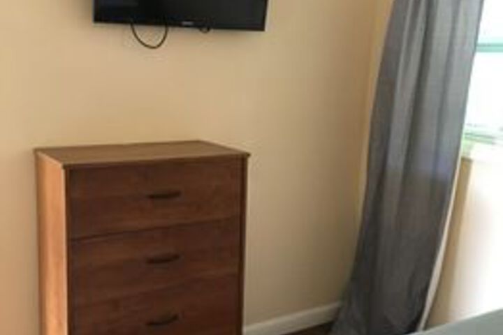 Room 17 of 31