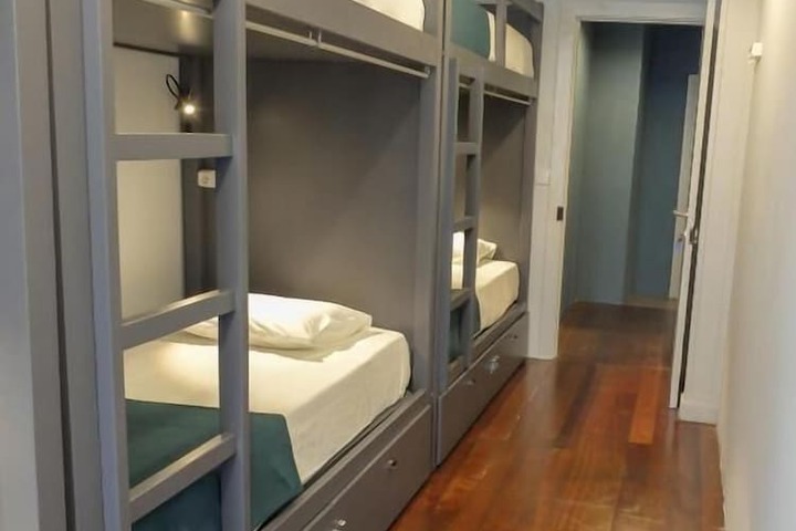 Room 4 of 14
