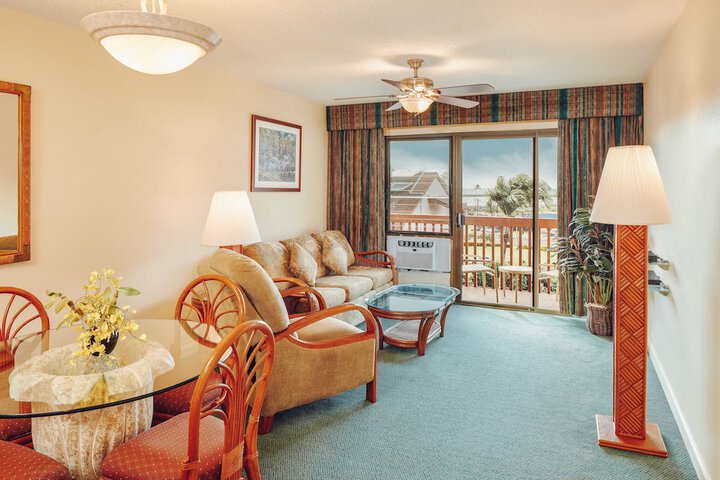 Room 6 of 119