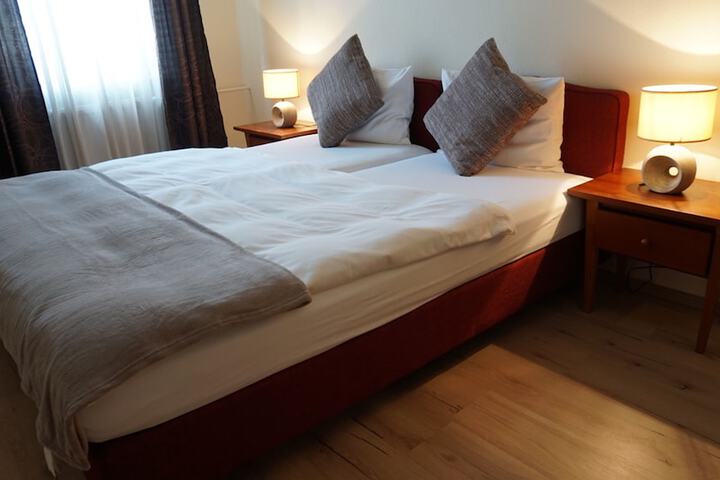 Room 45 of 82