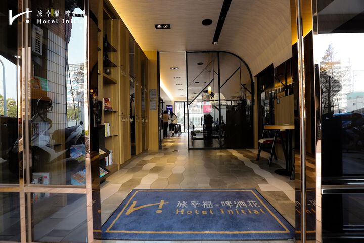 Hotel 111 of 129