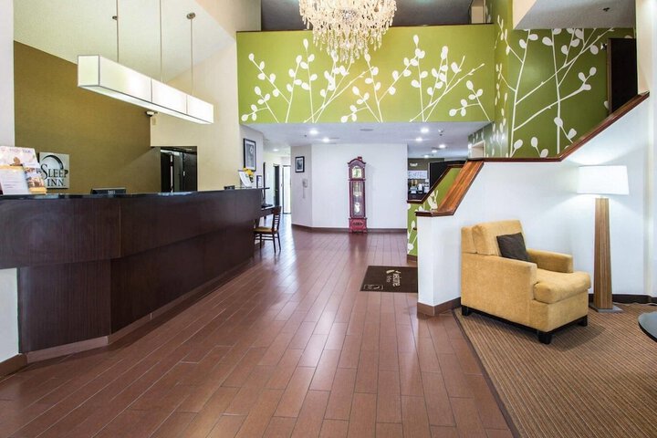 Lobby Entry