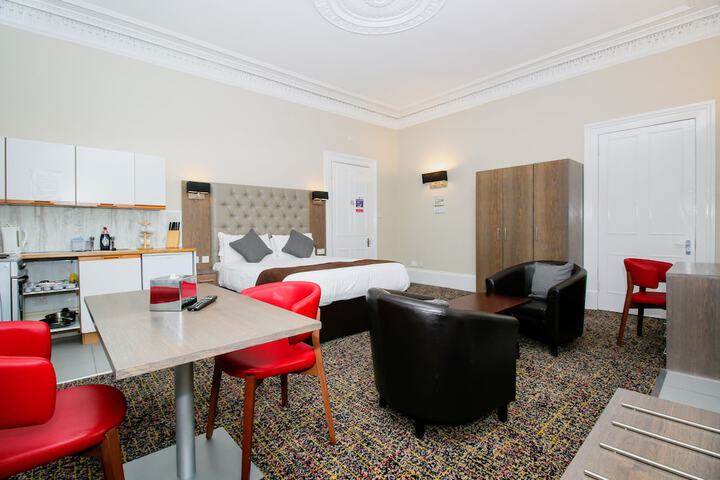 Room 10 of 57