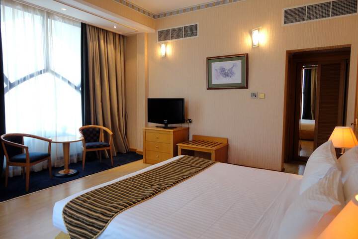 Room 20 of 71