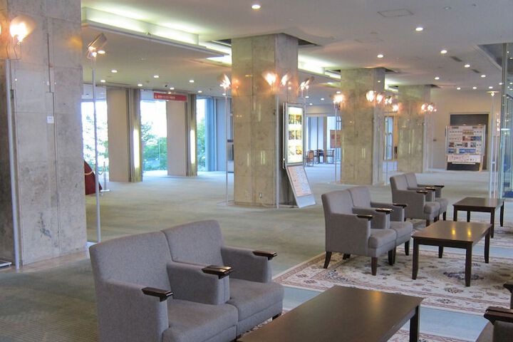 Lobby Photo