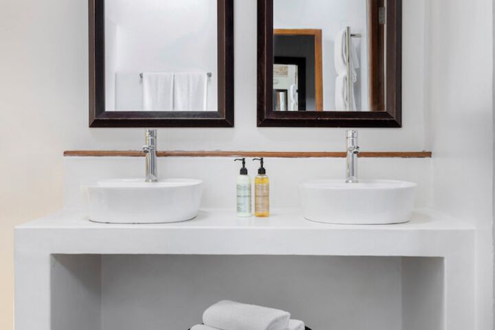 Bath Interior