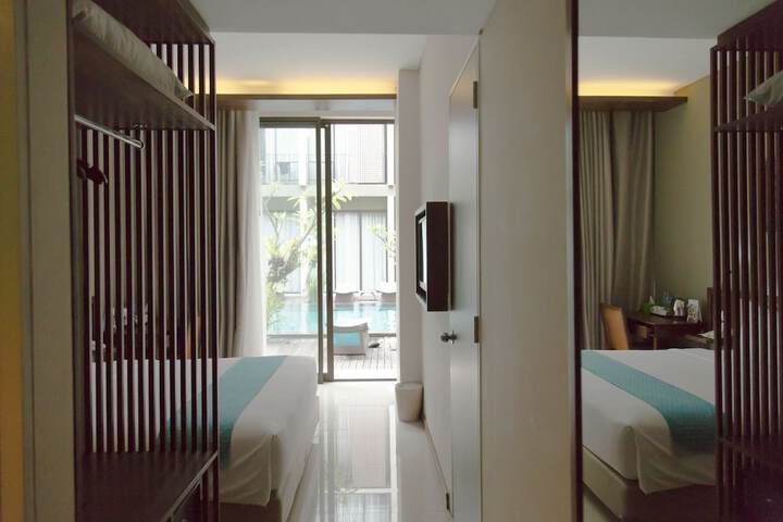 Room 16 of 91