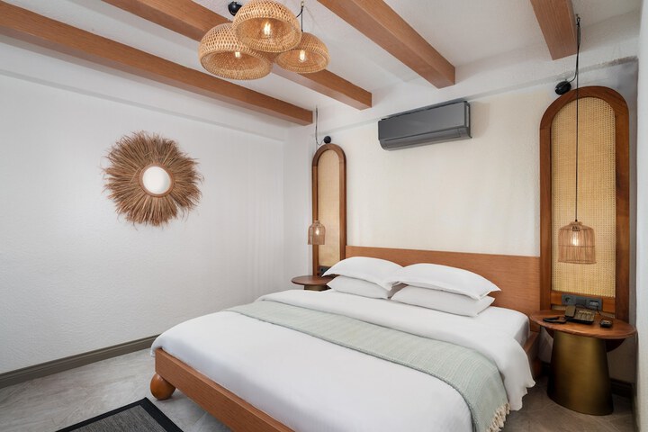 Room 26 of 71