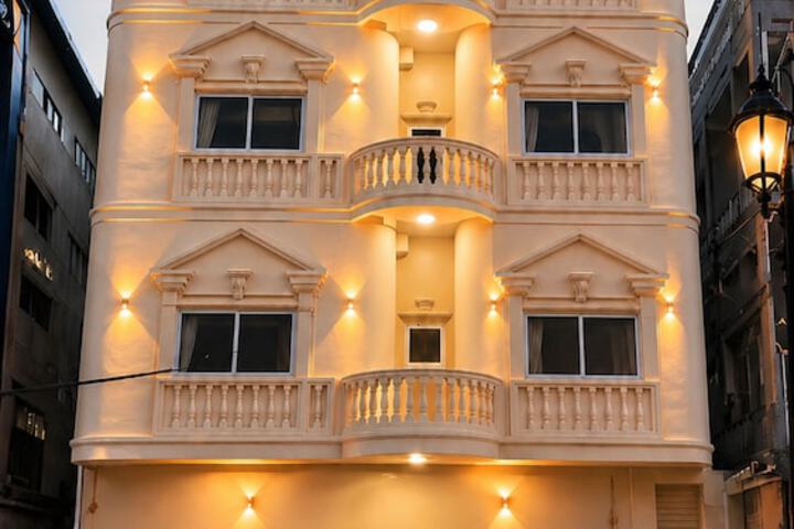 Hotel 30 of 31