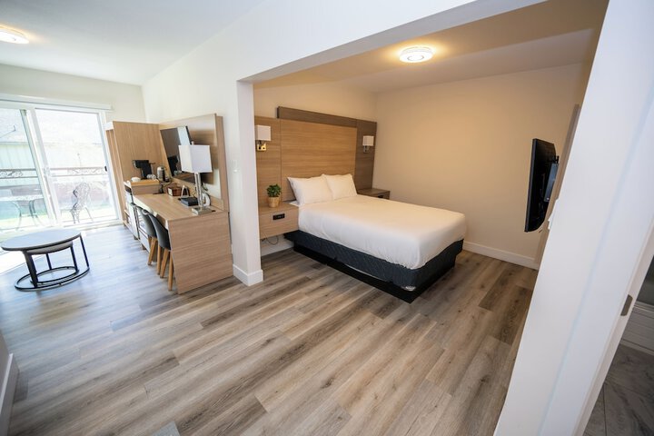 Room 2 of 58