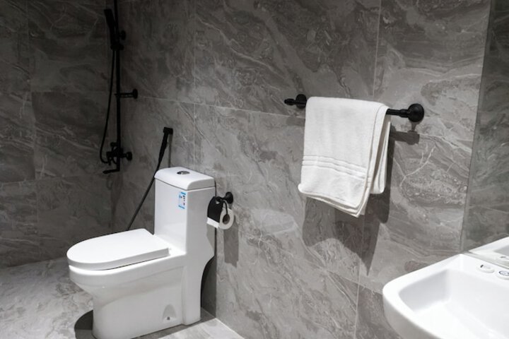 Room 35 of 44
