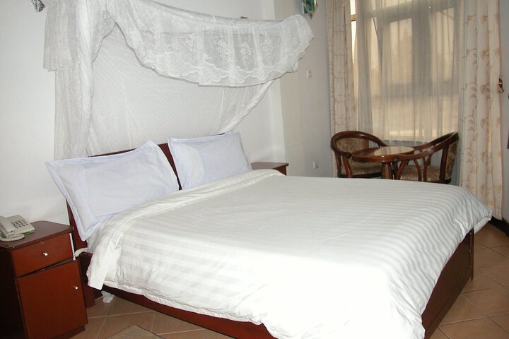 Room 7 of 64