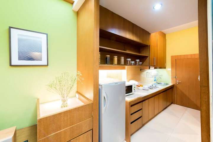 Room 5 of 37