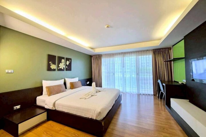 Room 7 of 52