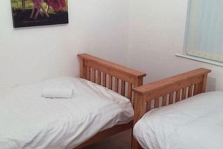 Room 3 of 11