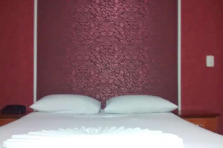 Room 17 of 47