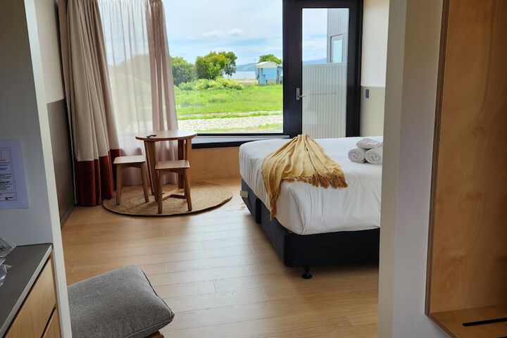 Room 11 of 35