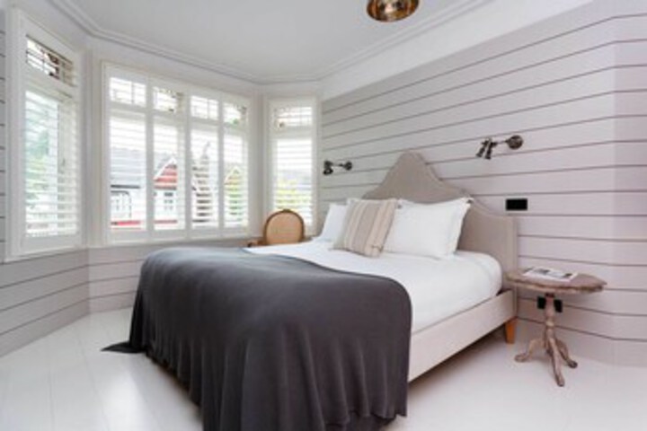 Room 21 of 30