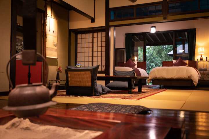 Room 4 of 56