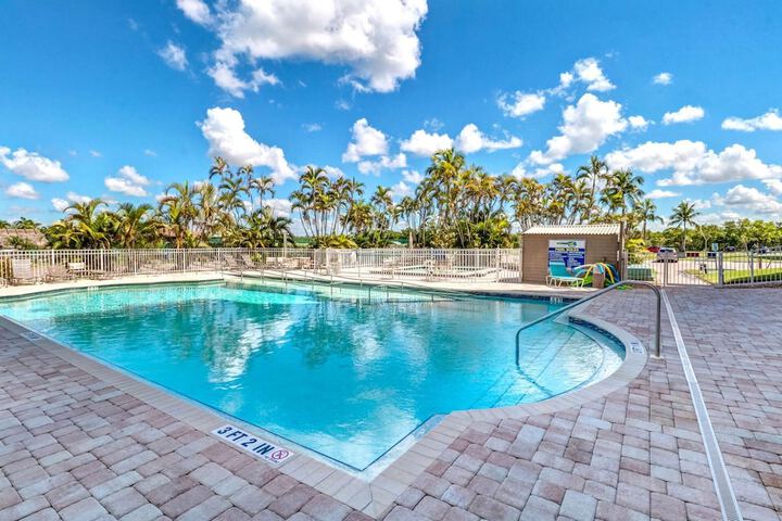 Pool 16 of 27