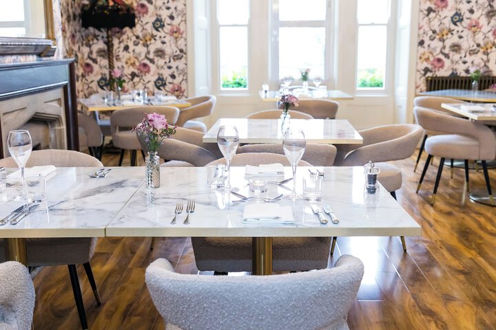 Dining 138 of 240
