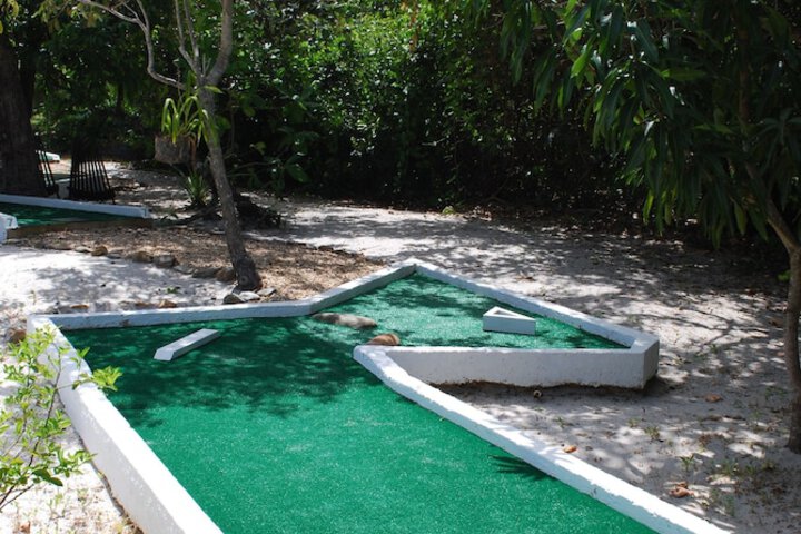 Golf 32 of 63