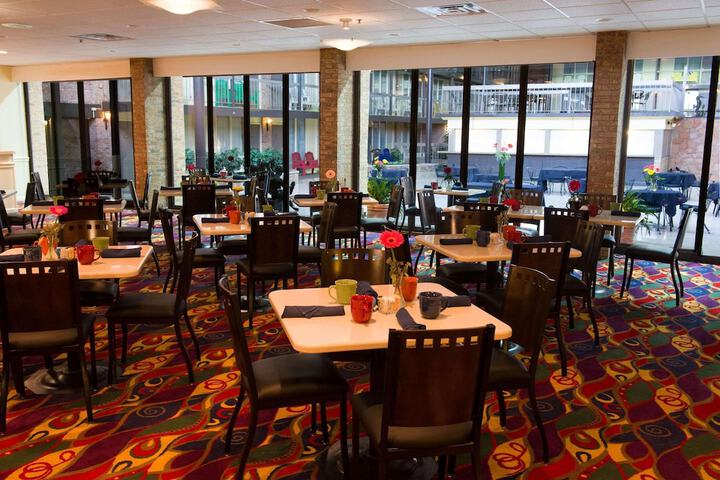 Breakfast area