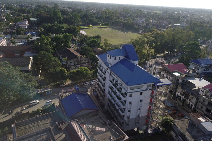 Hotel 82 of 85
