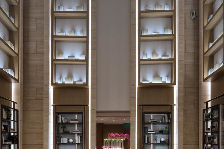 Hotel Interior 78 of 99