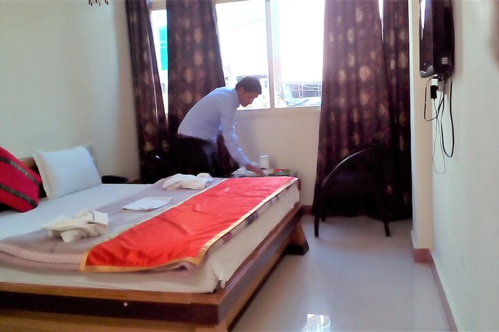 Room 22 of 120