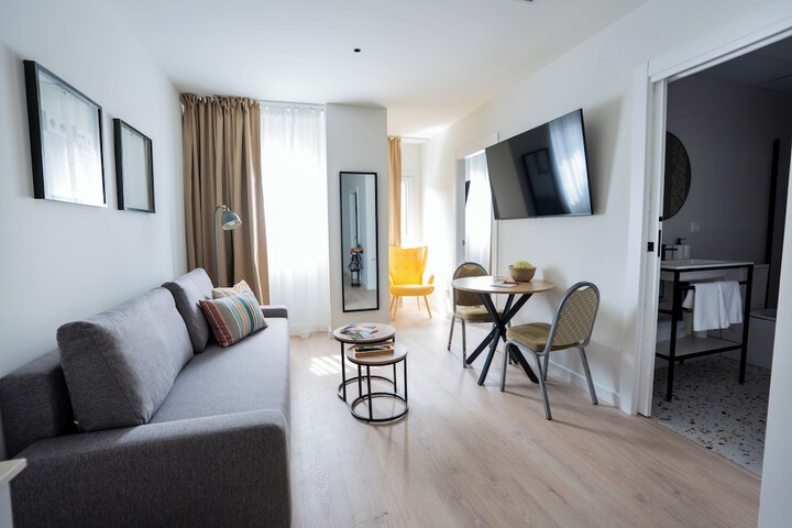 Room 15 of 22