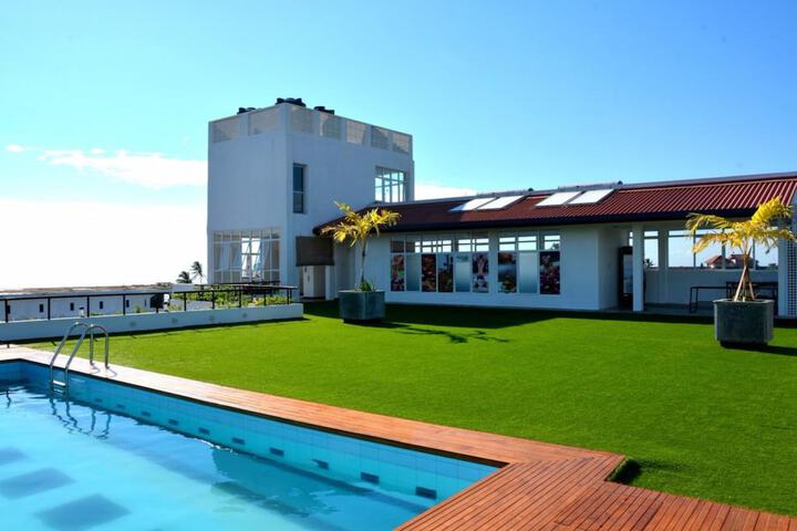 Pool 29 of 44