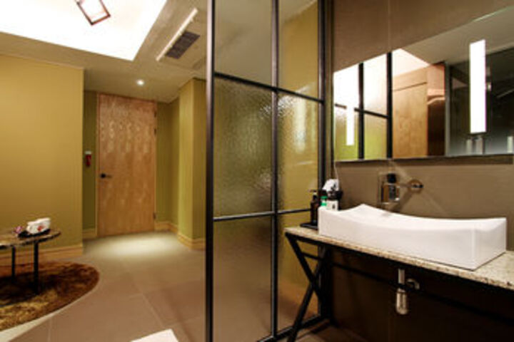 Bathroom Interior Photo
