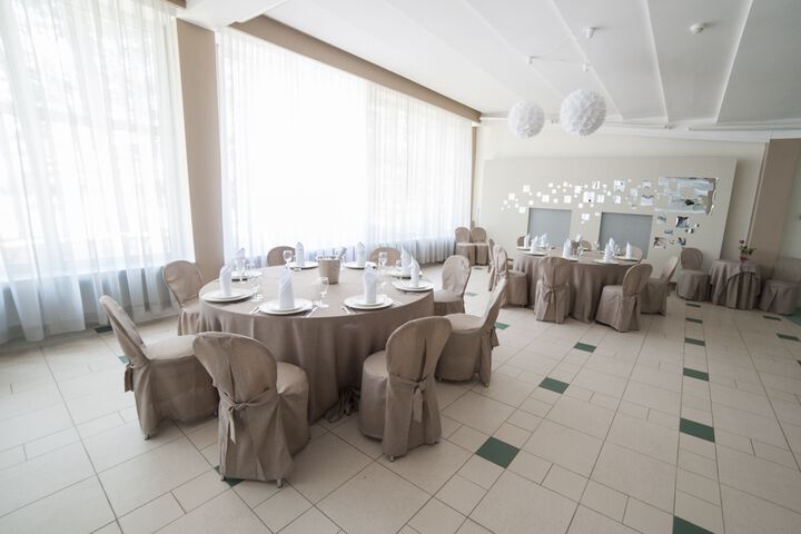 Ballroom/Hall 3 of 64