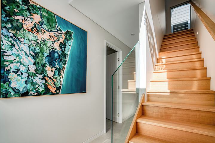 Room 50 of 193